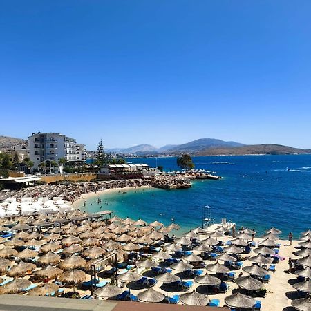 Leon Sea View Apartment ساراندا المظهر الخارجي الصورة