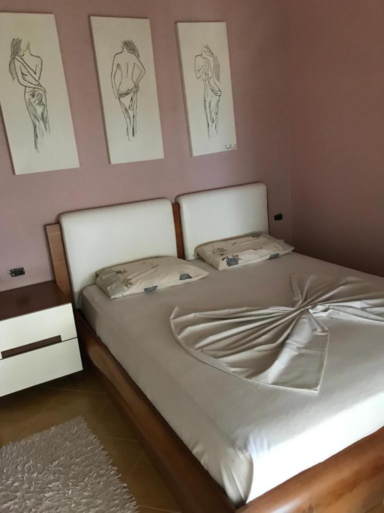 Leon Sea View Apartment ساراندا المظهر الخارجي الصورة