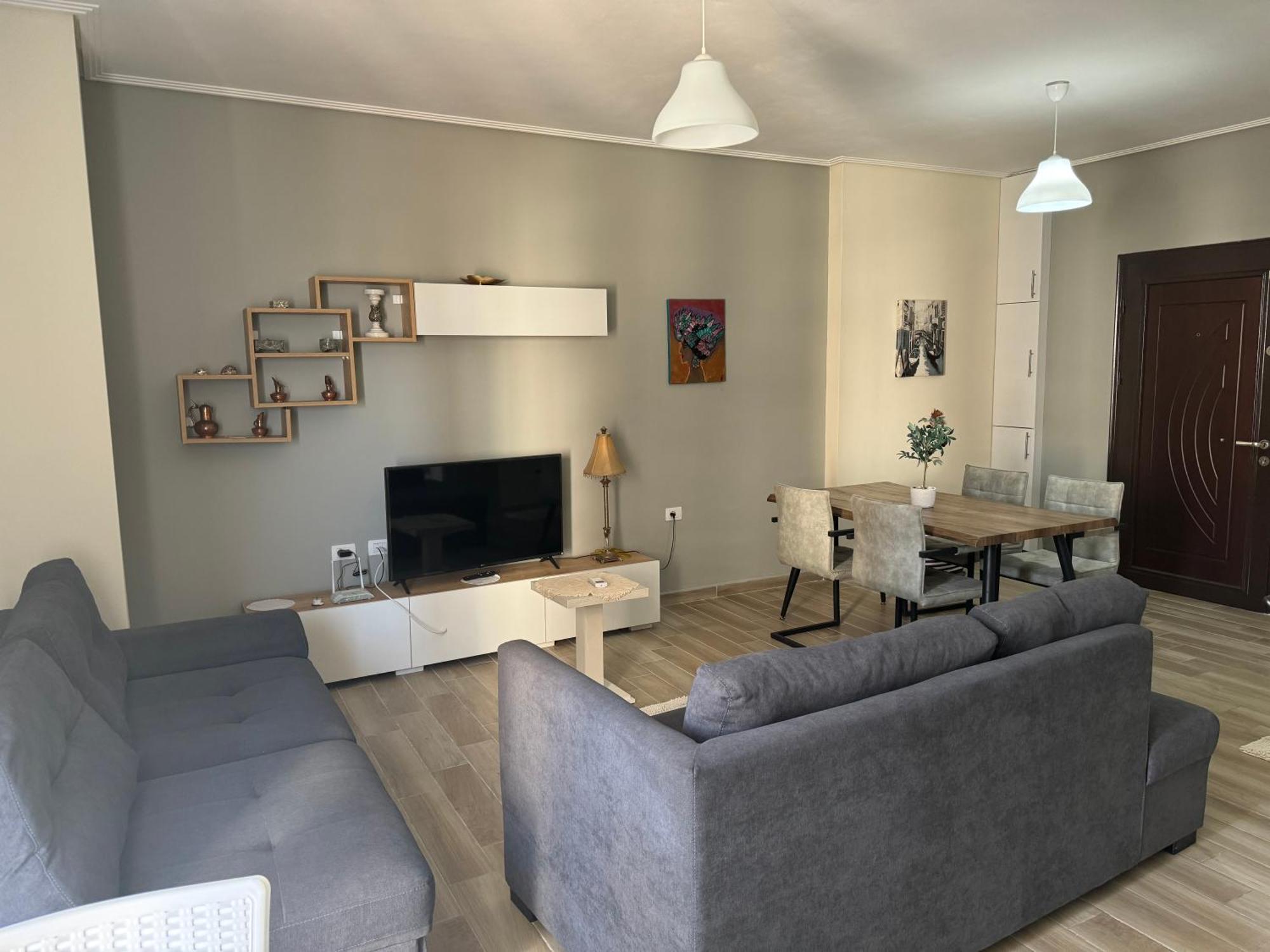Leon Sea View Apartment ساراندا المظهر الخارجي الصورة